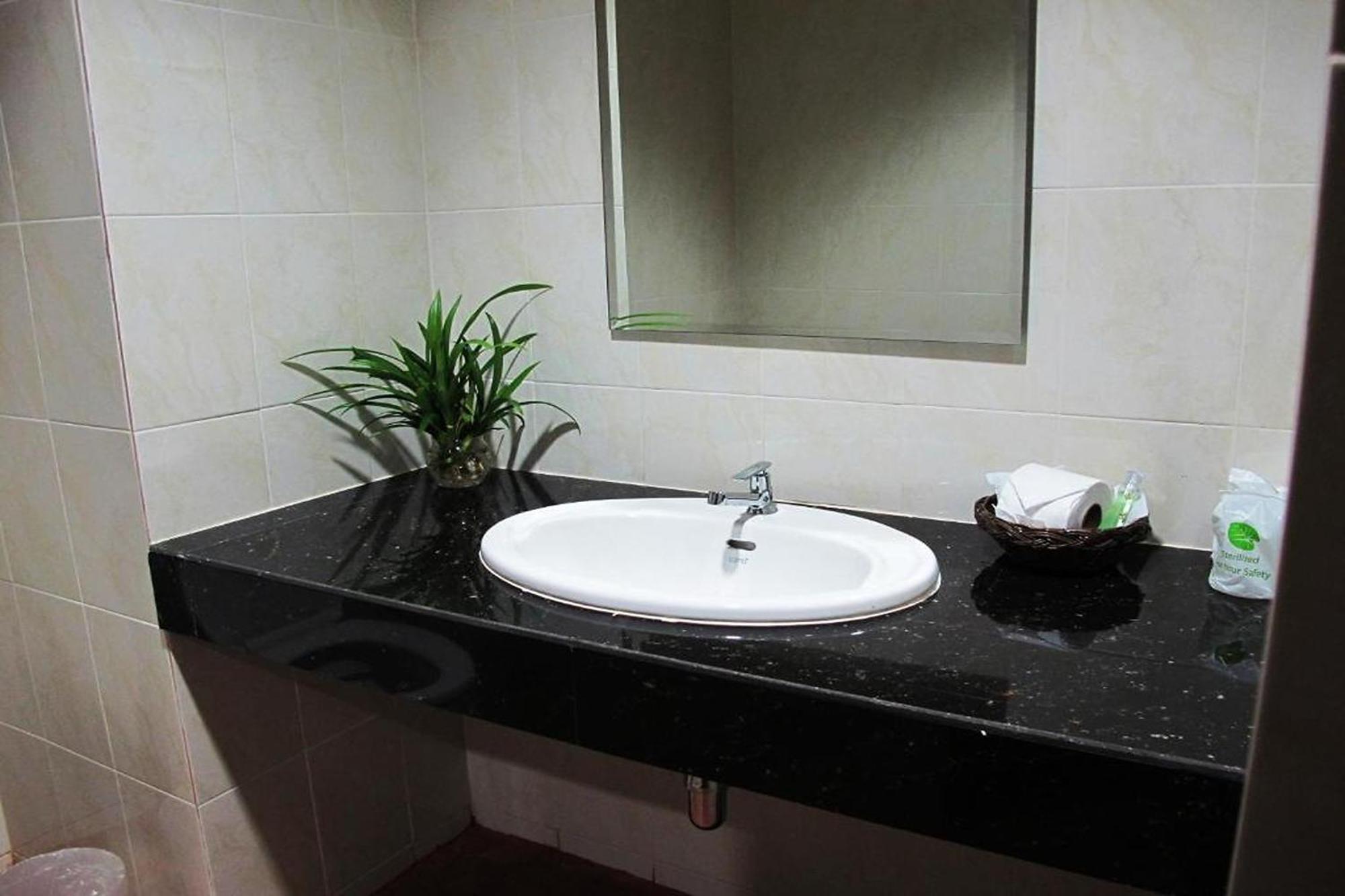 Be Fine Sabuy Hotel And Resort Surat Thani Exterior foto